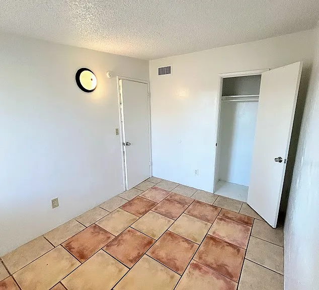 2630 N 14th Ave #1 — Photo 13