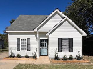 2870 Saint Elmo Ave, Memphis, TN 38127