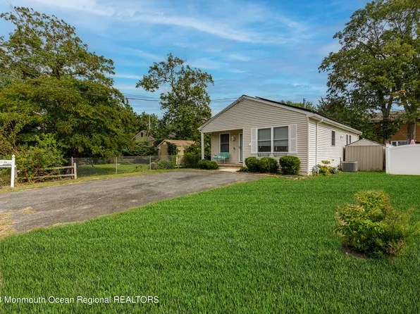 75 Myrtle Lane, Toms River, NJ 08753