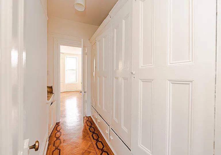 254 Vernon Ave #2 — Photo 20