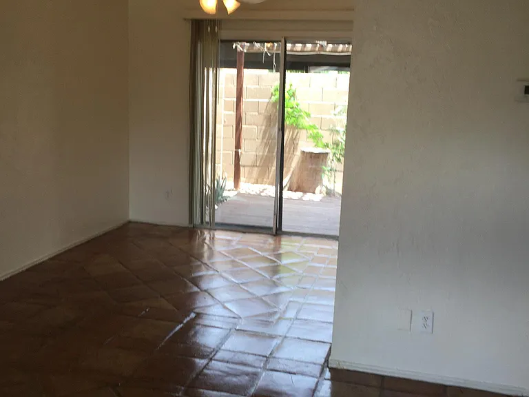 1692 W Village Way — Photo 27