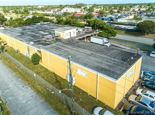 17501 SW 99th Rd, Palmetto Bay, FL 33157