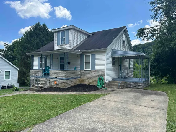 7 Carlone St, Fairmont, WV 26554