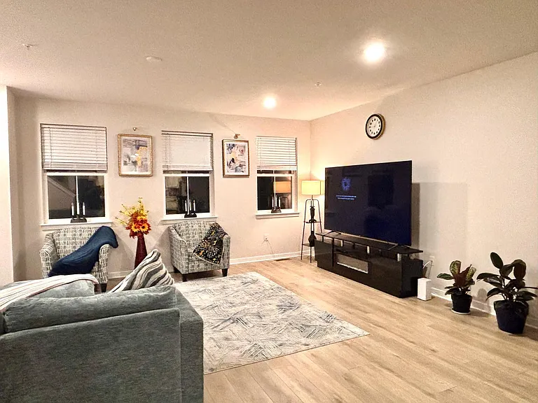 111 Four Leaf Dr — Photo 11