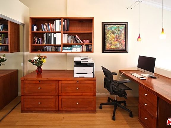 4th image of 1154 S Barrington Ave APT 303