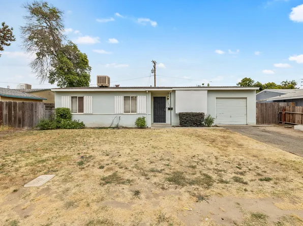 1434 N Mooney Boulevard, Visalia, CA 93291