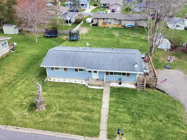 2065 West Preston Drive, Richland Center, WI 53581