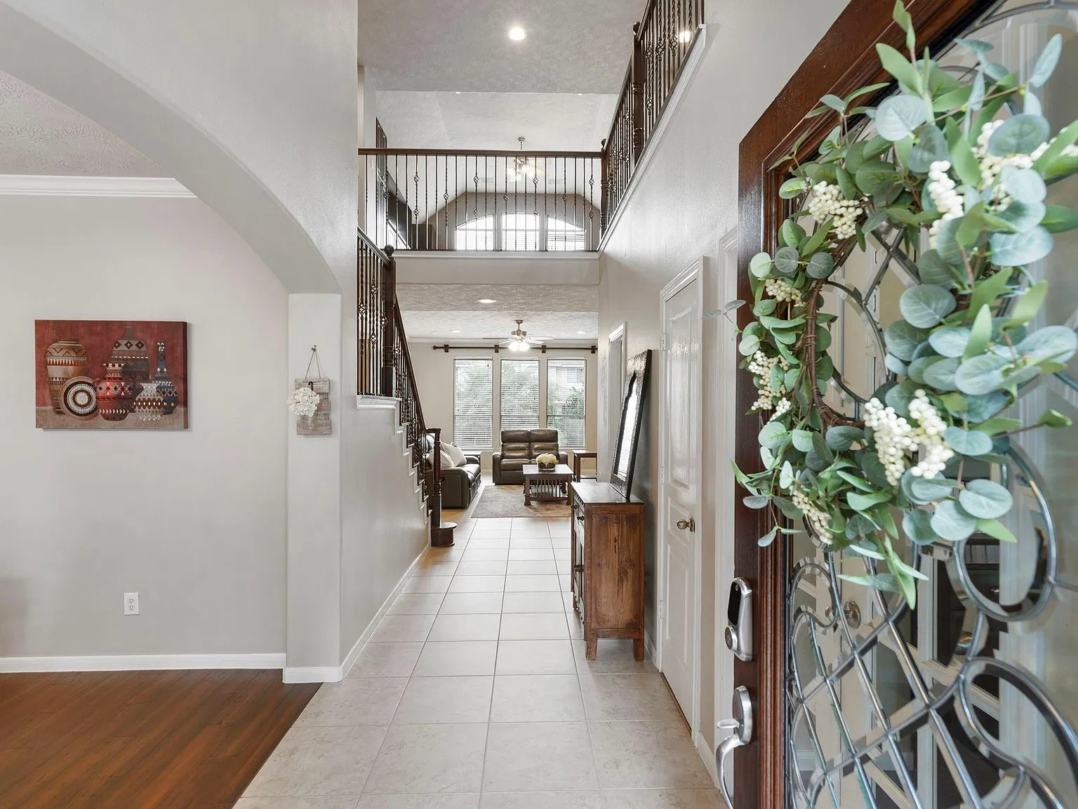 5 bed, 3.5 bath, 3556 sqft, $4,000 — Photo 4