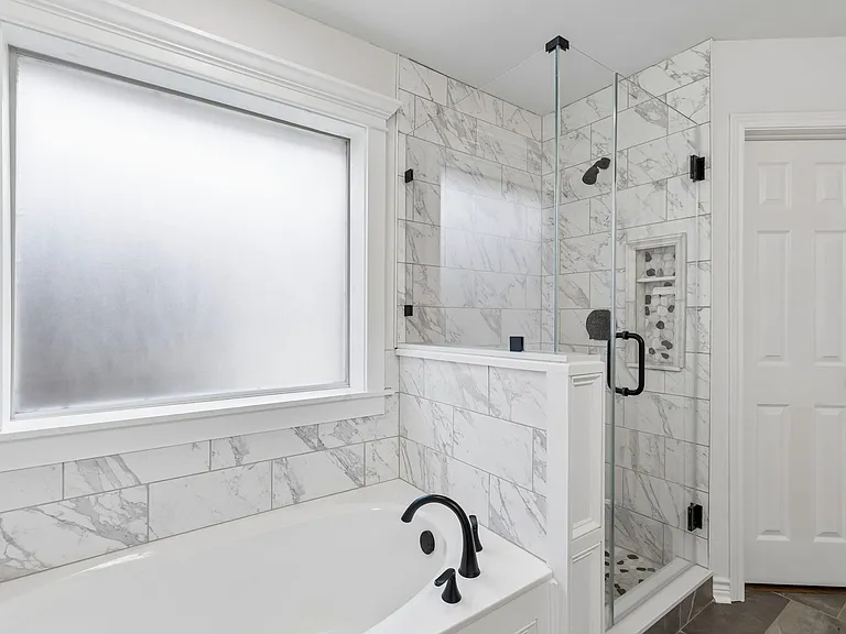 8109 Wharf St — Photo 17