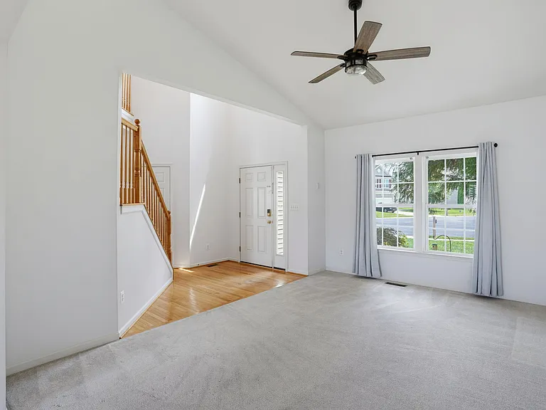 40 Milo Ct — Photo 11