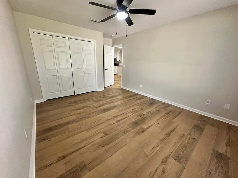 143 Radford Cir — Photo 7