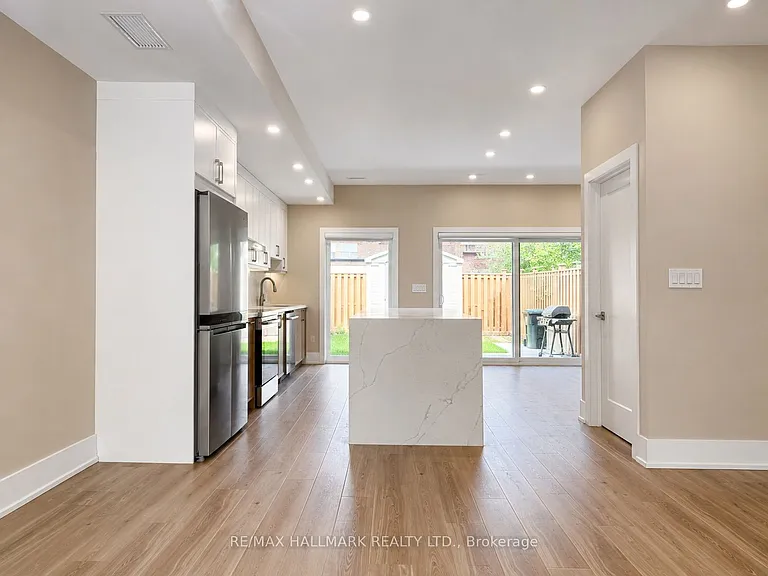 72 Jones Ave #L — Photo 11