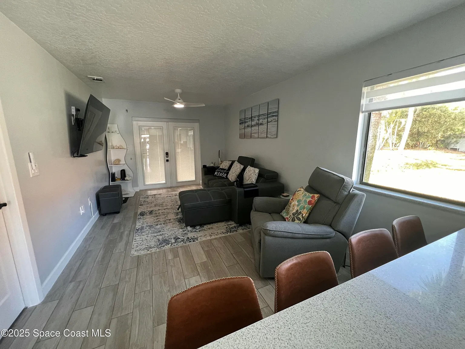 2 bed, 2.0 bath, 923 sqft, $3,000 — Photo 4