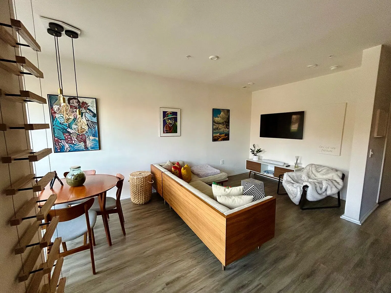 1 bed, 631 sqft, $2,500 — Photo 2