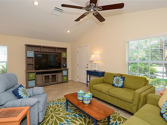 2nd image of 12484 Shimmering Oak Cir