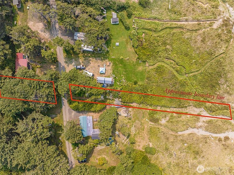 2nd image of 4753 Beach Lane