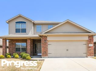 8300 Sambar Deer Dr, Fort Worth, TX 76179