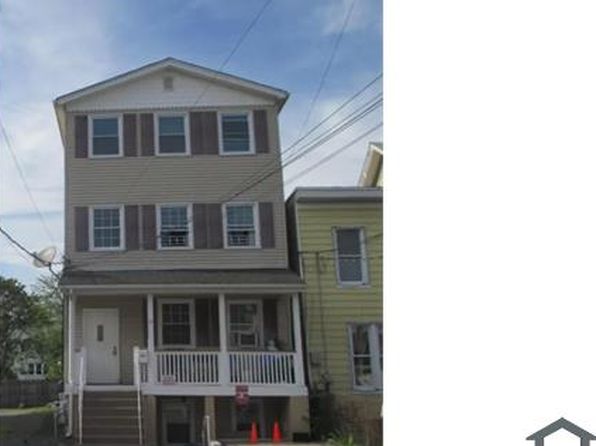 11 Division St #3