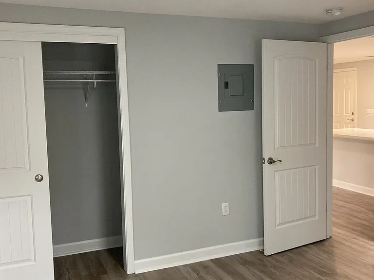 719 Cypress Dr — Photo 37