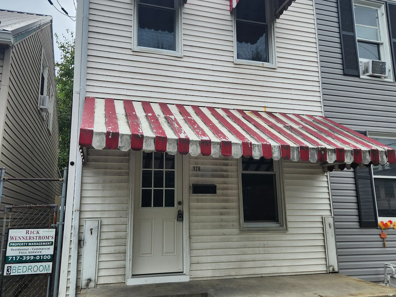 3 bed, 1160 sqft, $1,495 — Photo 1