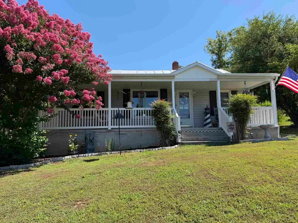 2364 Mayland Rd, Broadway, VA 22815