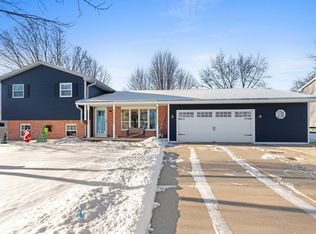 3173 Liberty Bell Rd, Green Bay, WI 54313