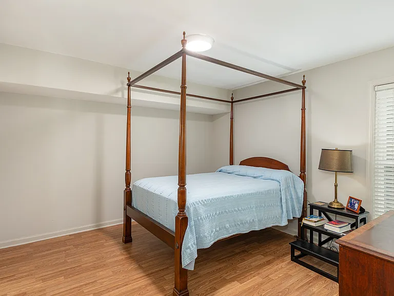 2216 Myron Dr #102 — Photo 13