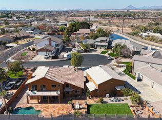 2837 N Whiting Cir, Mesa, AZ 85213