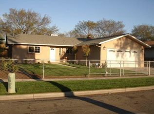 1621 S Recreation Ave, Fresno, CA