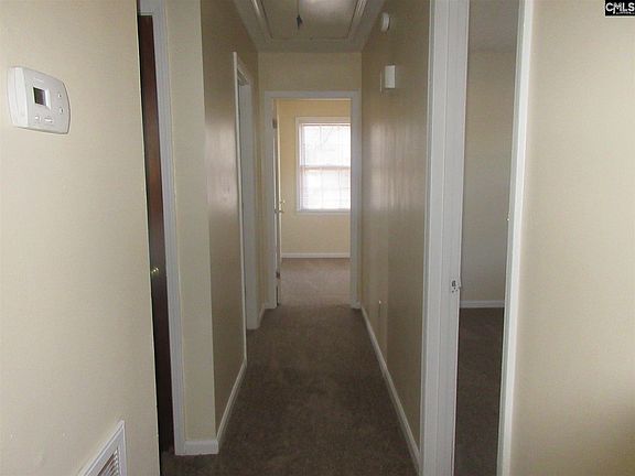 5th image of 2108 Oak Top Dr