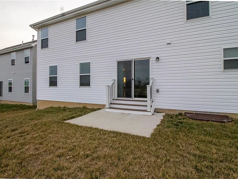 212 Pearl Vista Dr — Photo 17