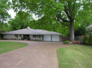 317 S Yates Rd, Memphis, TN 38120