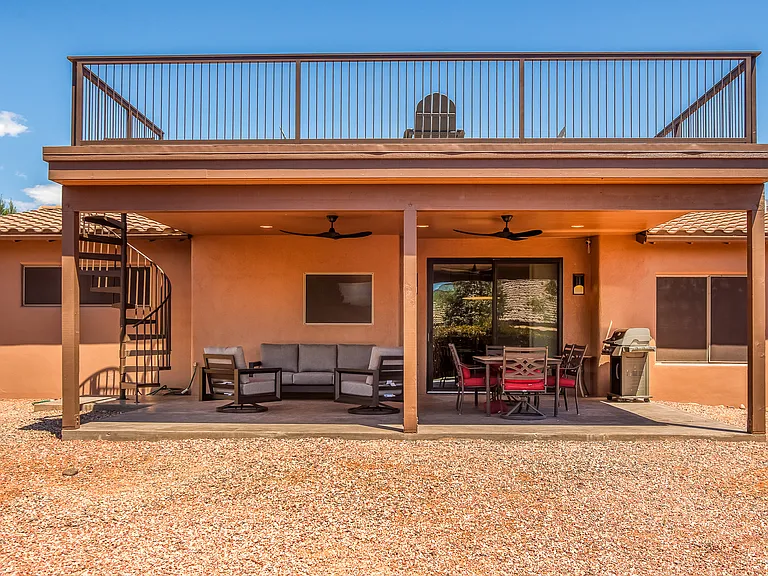 155 Quartz Dr — Photo 42