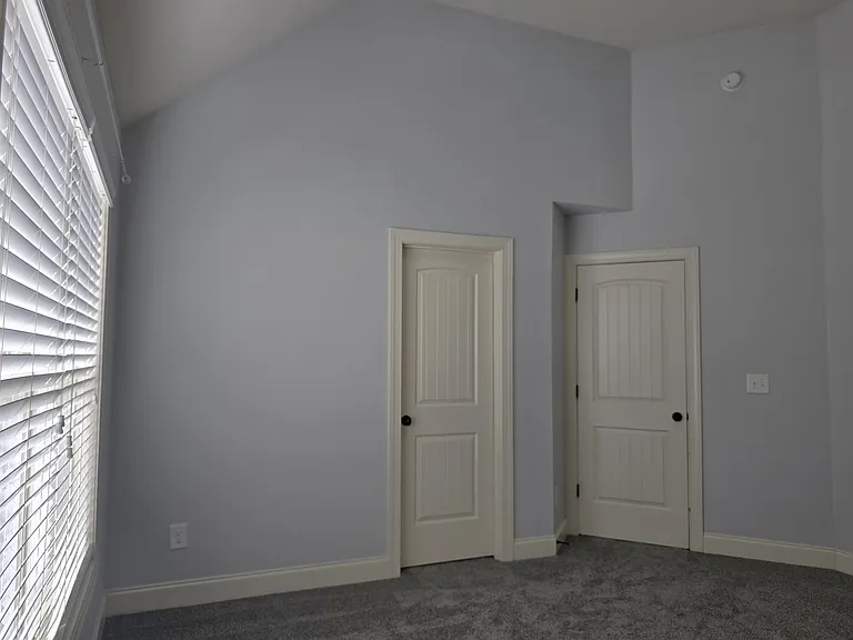 8809 Crenshaw Dr — Photo 35