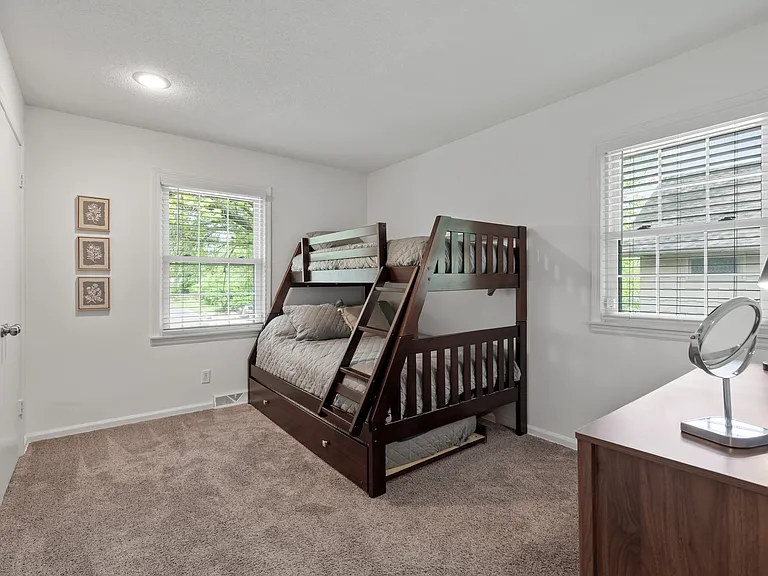 3601 Bridge Manor Dr — Photo 29