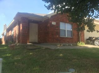 1059 Westbrook Ct, Grand Prairie, TX 75052