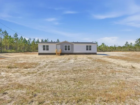 560 Elmer Thrift Rd, Waycross, GA 31503