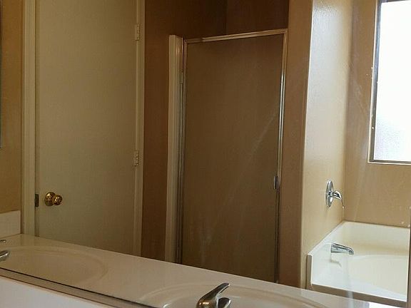 3rd image of 1739 E San Xavier Dr