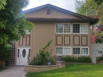 22919 Gershwin Dr, Woodland Hills, CA, 91364