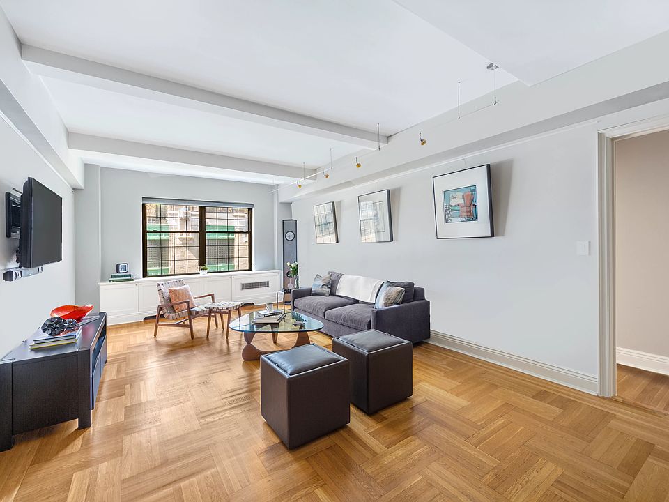 1st image of 17 W 67th St APT 10A