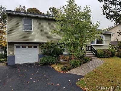 4th image of 305 Aristotle Dr