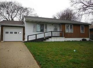 422 W 4th St, Spring Valley, IL 61362