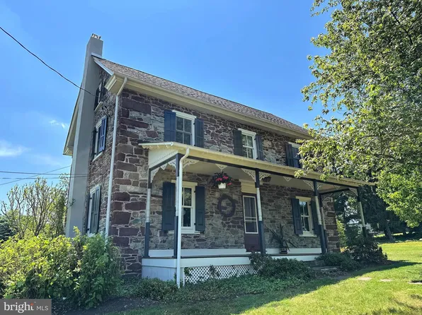 2382 Bergey Rd, Harleysville, PA 19438