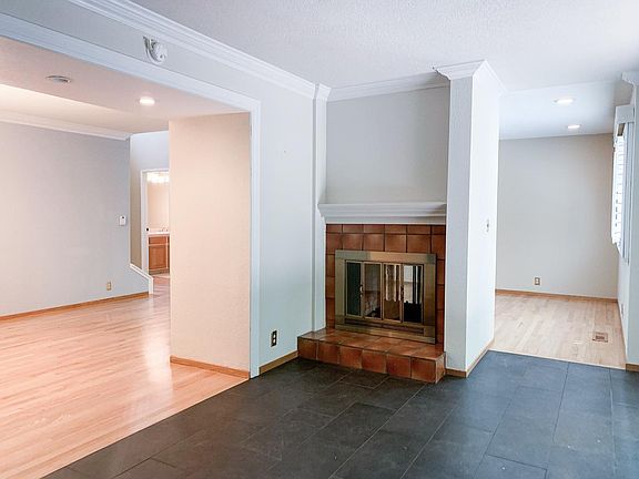 4th image of 412 Clearview Dr
