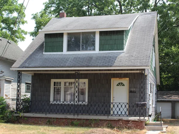 1613 Bailey St, Lansing, MI 48910