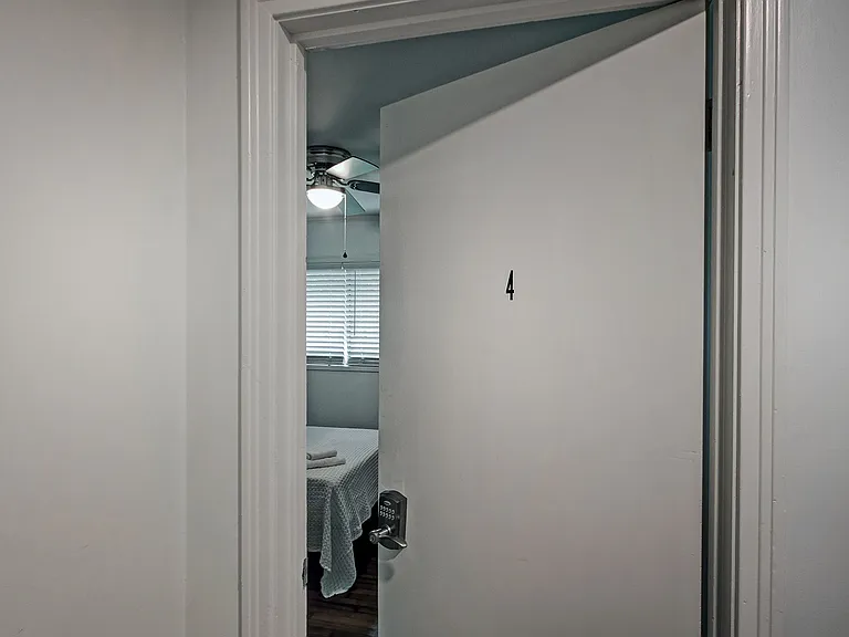 1015 Adkins Blvd — Photo 34