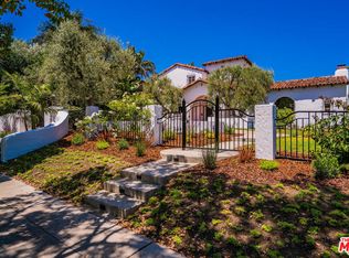 702 N Maple Dr, Beverly Hills, CA 90210
