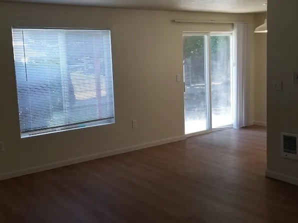 9323 SE Ramona St, Portland, OR 97266