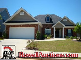 202 Village Park Dr, Newnan, GA 30265