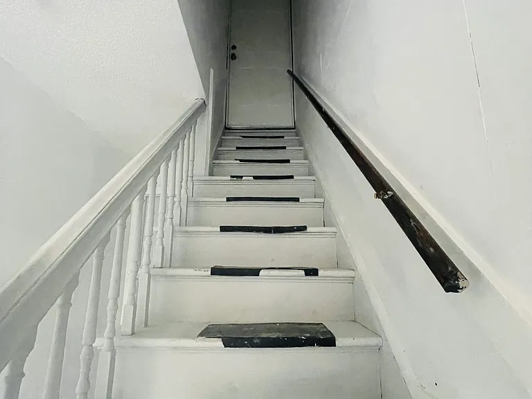 97 Wells St #2 — Photo 9